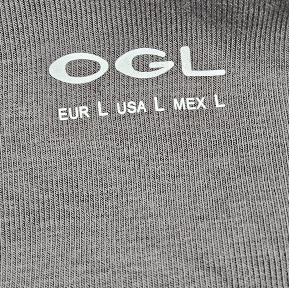 OGL ProWarm Ruched Boatneck Long Sleeve Brami with Thumbholes - Picture 6 of 10